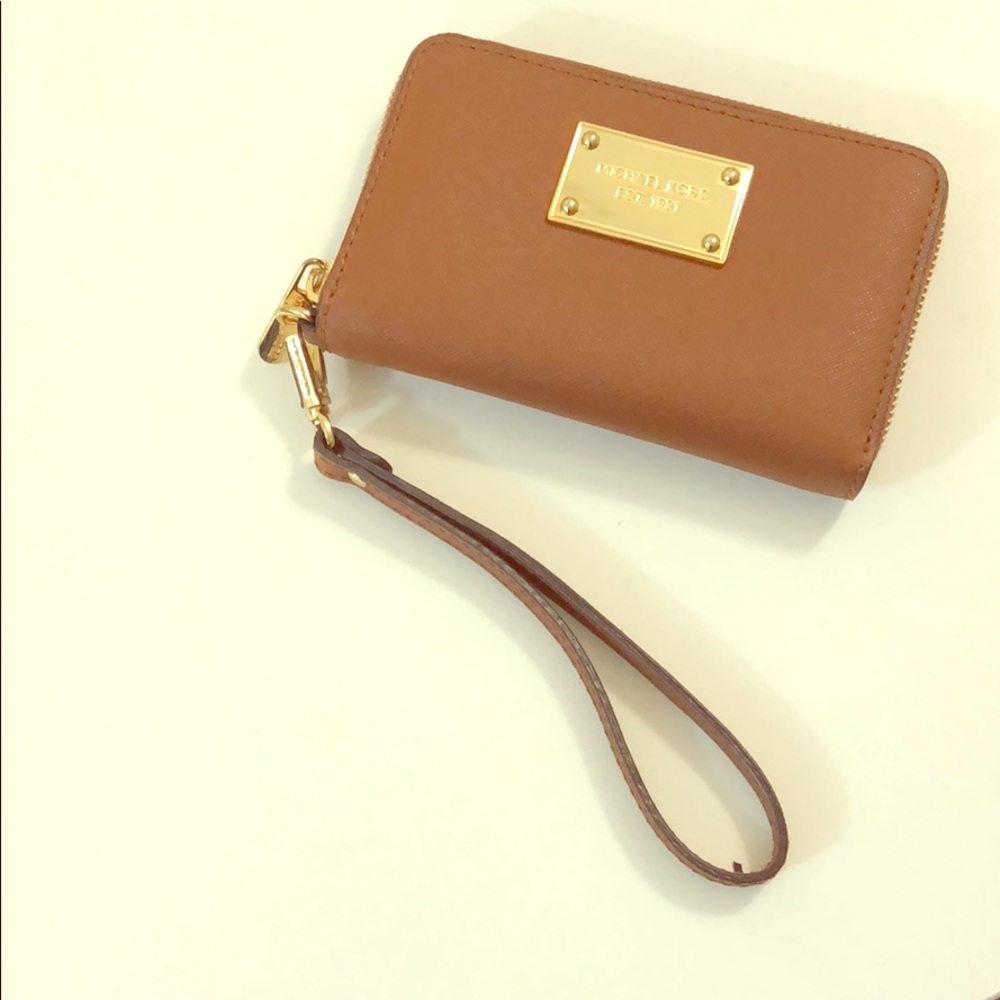 Michael kors wristlet/ wallet
